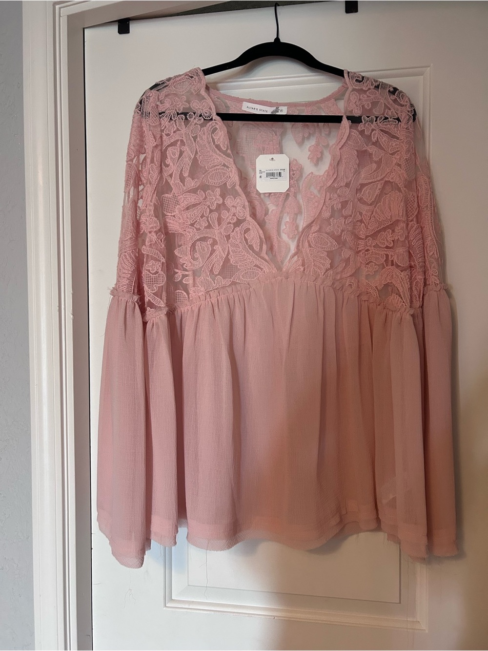 Altar'd State Blush Lace Yoke Peasant Blouse